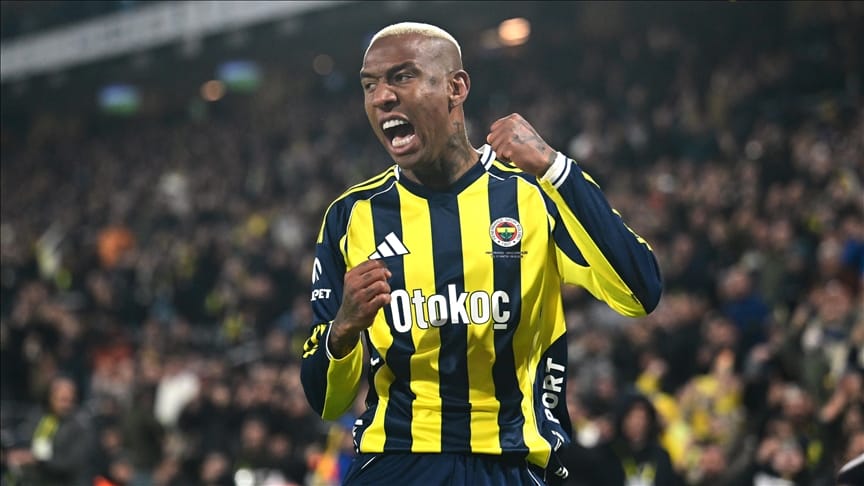 Talisca’dan Fenerbahçe İtirafı: Kariyerimin En Zorlu Sezonu Oldu